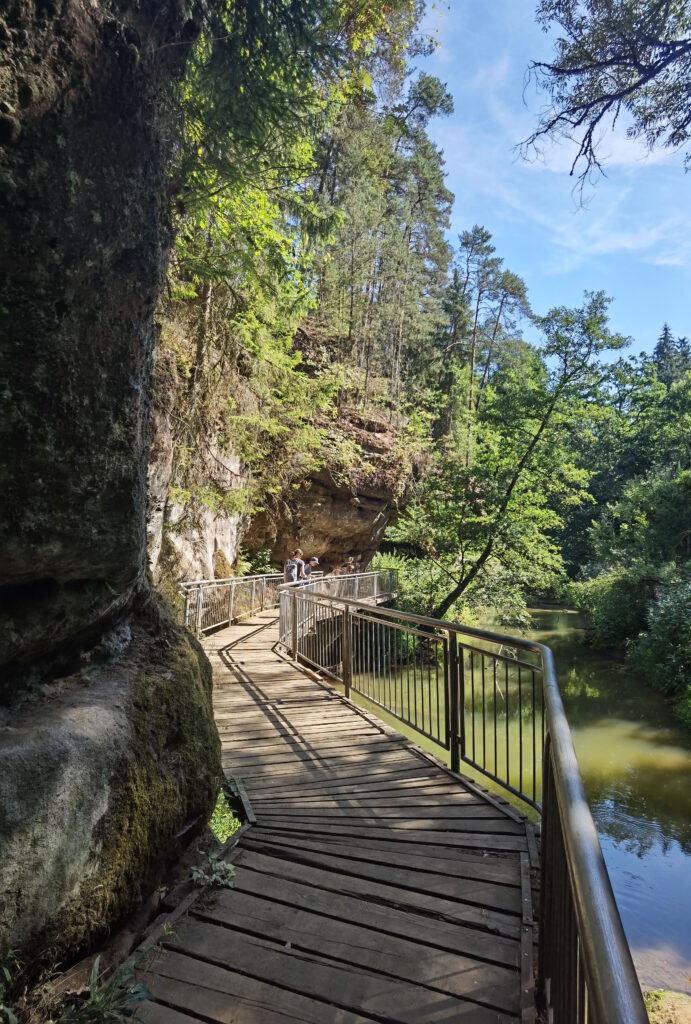 Schwarzachklamm Schwierigkeitsgrad - wie schwer ist die Wanderung durch die Klamm bei Nürnberg?